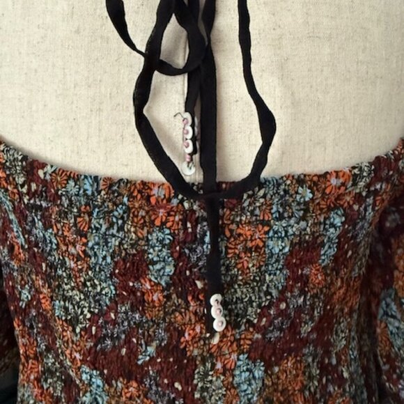 Free People Square Neck Smocked Puff Sleeve Floral Crop Top In Dark Combo Lr NWT - Picture 12 of 16